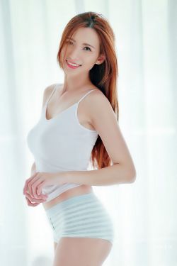 我女朋友的妈妈5完整有翻译版吗